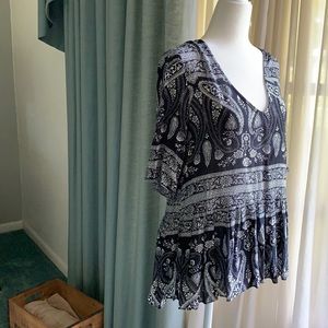 Black and white blouse